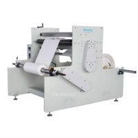 Machine à refendre les rouleaux pour tissu filtrant